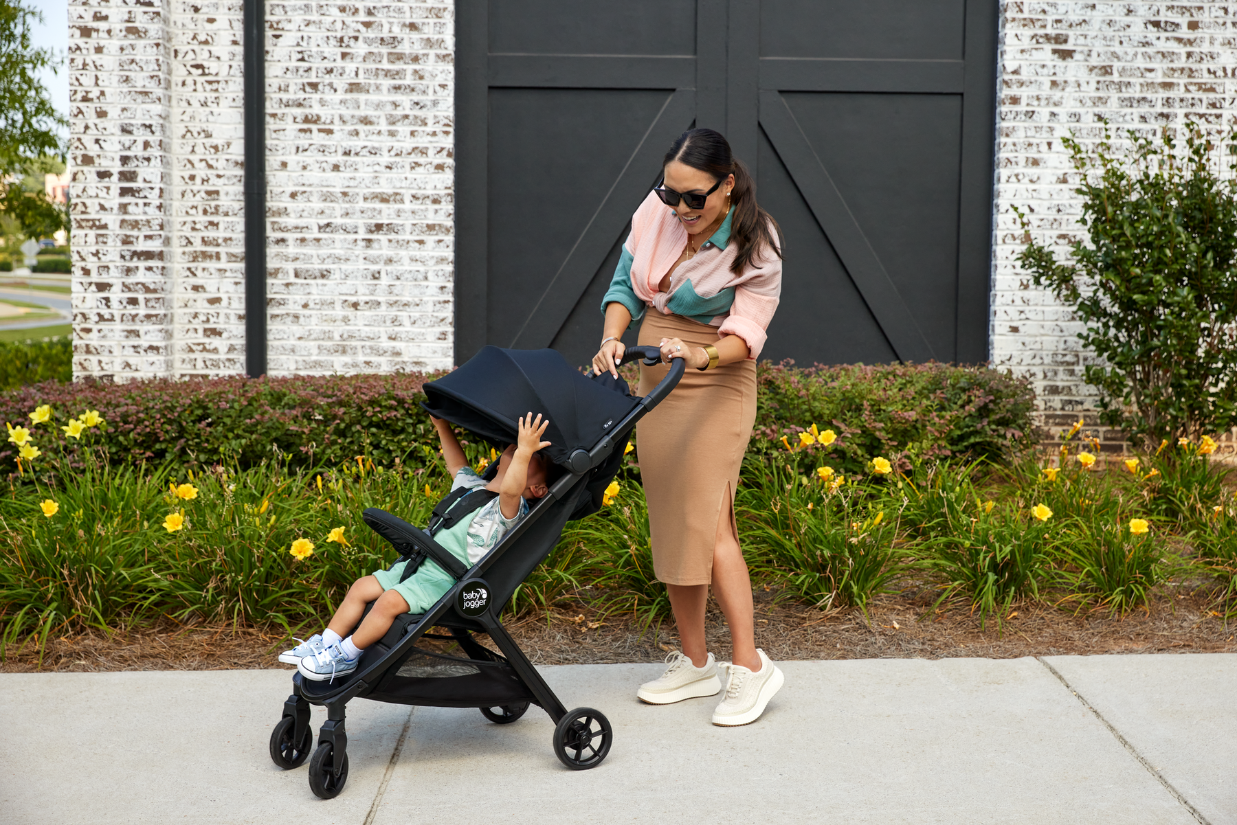 The Eco-Chic Ride: Introducing Baby Jogger city tour 2 Premium Eco Black