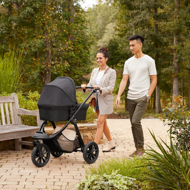 Baby Jogger city elite®2 opulent black bassinet newborn - family strolling