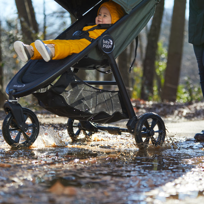 Why You Should Buy an All-Terrain Baby Stroller